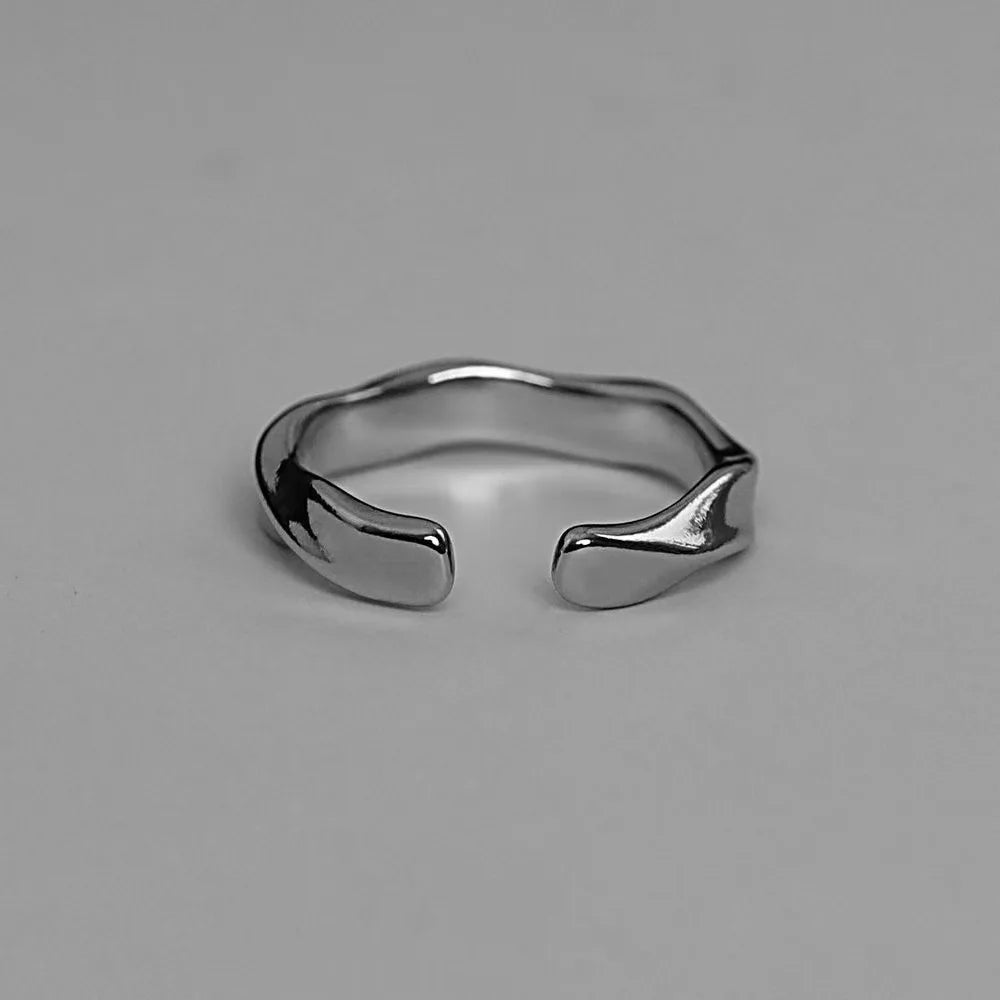 Mobius Wave Open Ring in Silver Alloy for Women and Men