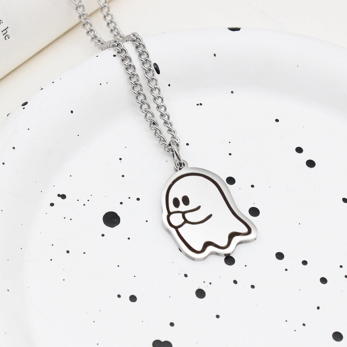 Cute Love Ghost Pendant Necklace | Halloween Style Unisex