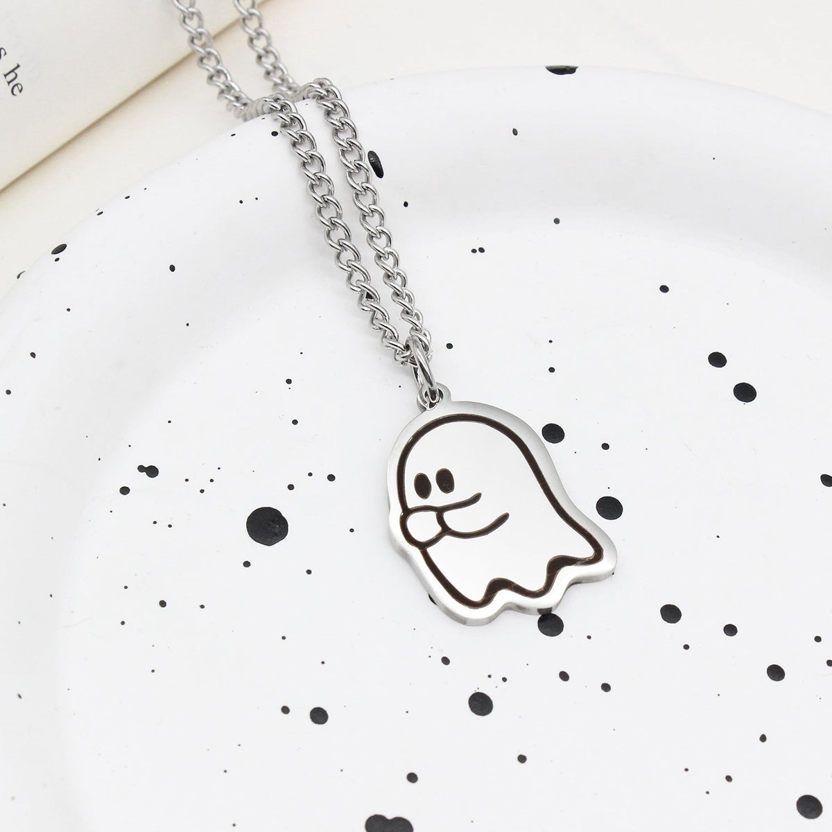 Cute Love Ghost Pendant Necklace | Halloween Style Unisex