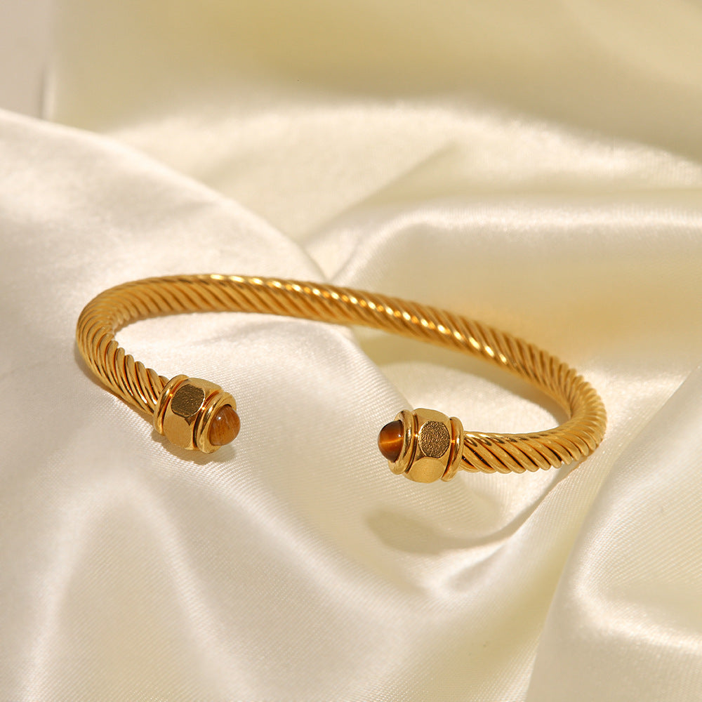 Gold Chain Bracelet for Women | Delicate Everyday Design