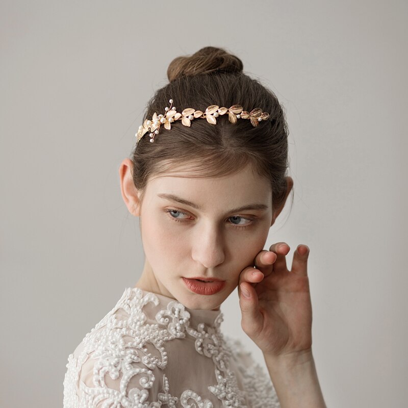 Golden Leaf Pearl Hair Ornament | Alloy Natural