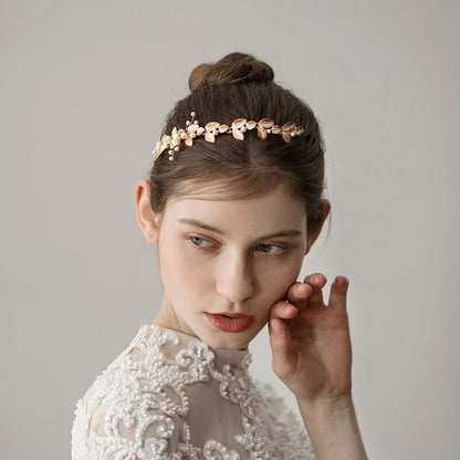 Golden Leaf Pearl Hair Ornament | Alloy Natural