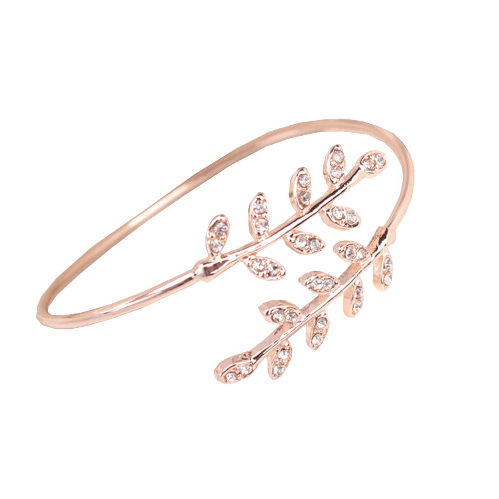 Diamond-Inlaid Adjustable Leaf Bracelet in Alloy