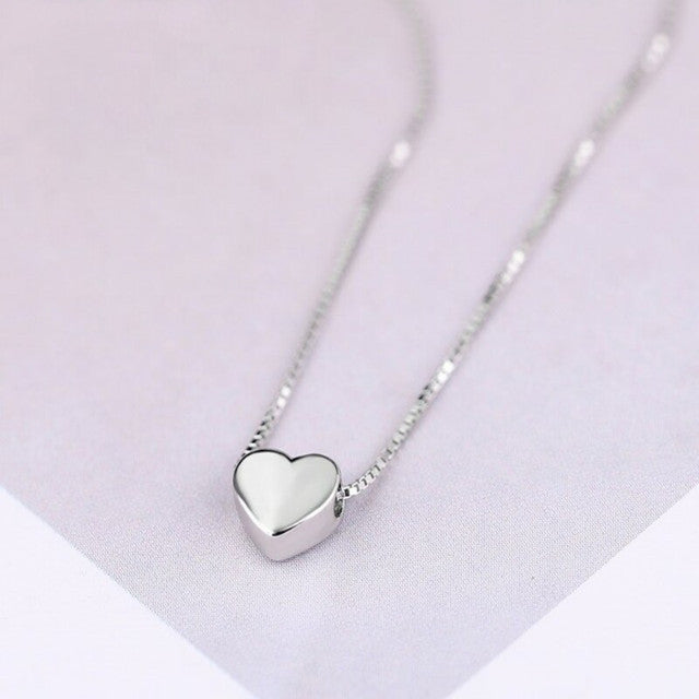 Simple Heart Pendant Collarbone Necklace for Women