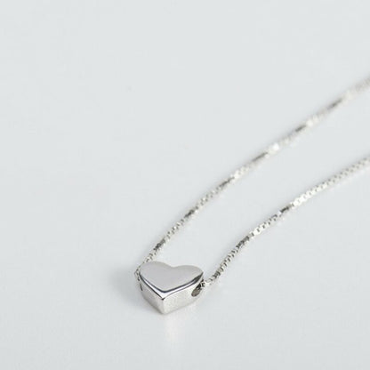 Simple Heart Pendant Collarbone Necklace for Women