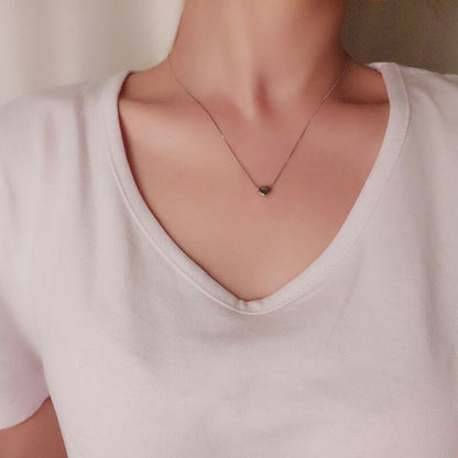 Simple Heart Pendant Collarbone Necklace for Women