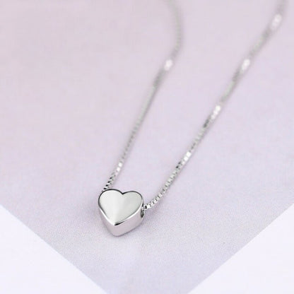 Simple Heart Pendant Collarbone Necklace for Women