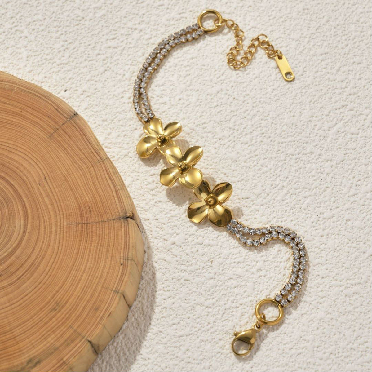 18K Gold Plated Flower Bracelet in Stainless Steel