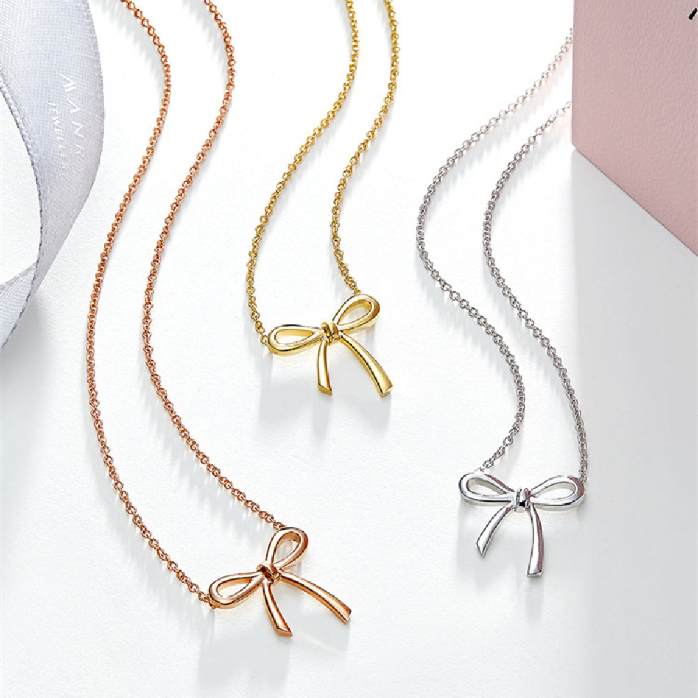 Gold Bow Pendant Collarbone Necklace for Women