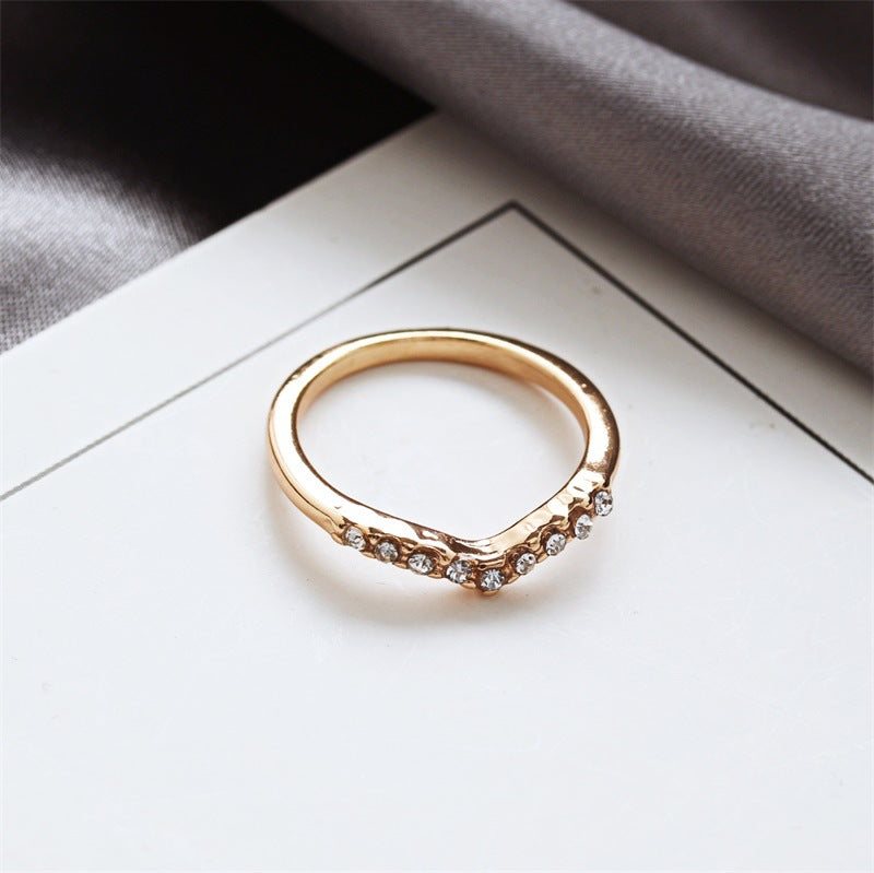 V-Shaped Diamond Ring | Alloy Gold Silver Unique Design