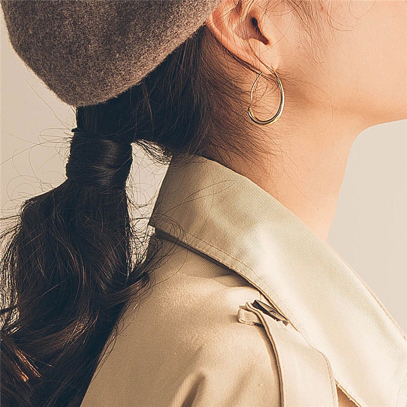 Crescent Drop Earrings | Copper Electroplated Unisex Water Drop