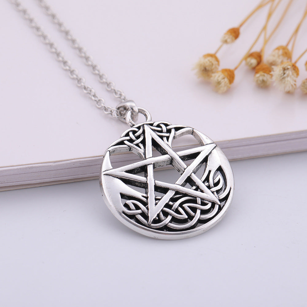 Lucky Round Pentagram Pendant Necklace