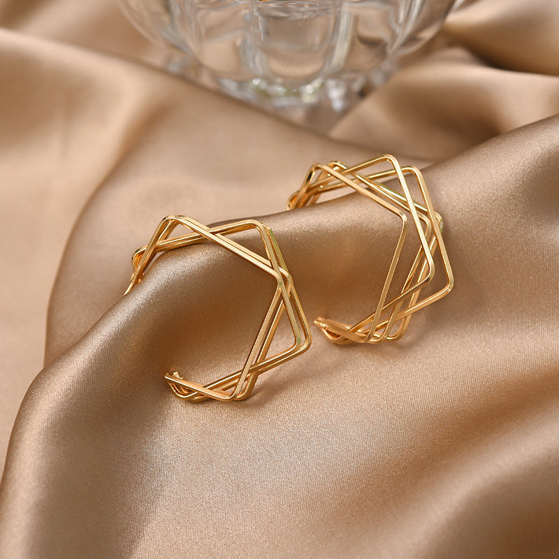 Geometric Irregular Gold Earrings | Alloy High Atmosphere 3.7cm
