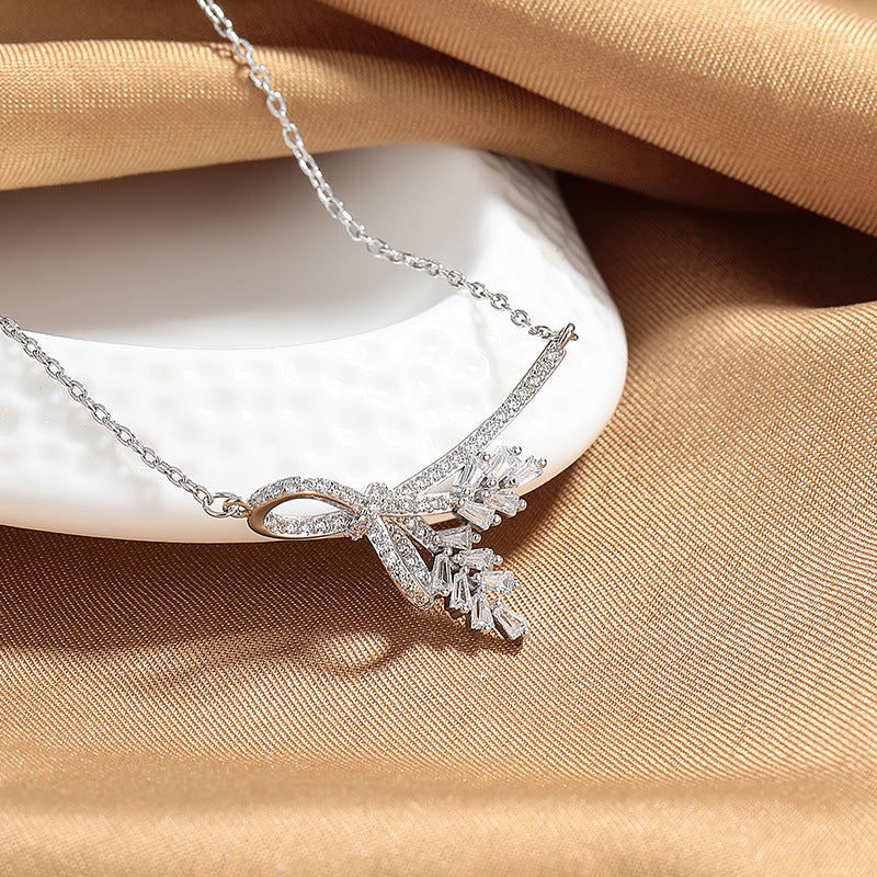 Wheat Tassel Pendant Necklace for Women | Design-Forward Style