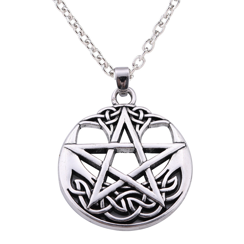 Lucky Round Pentagram Pendant Necklace