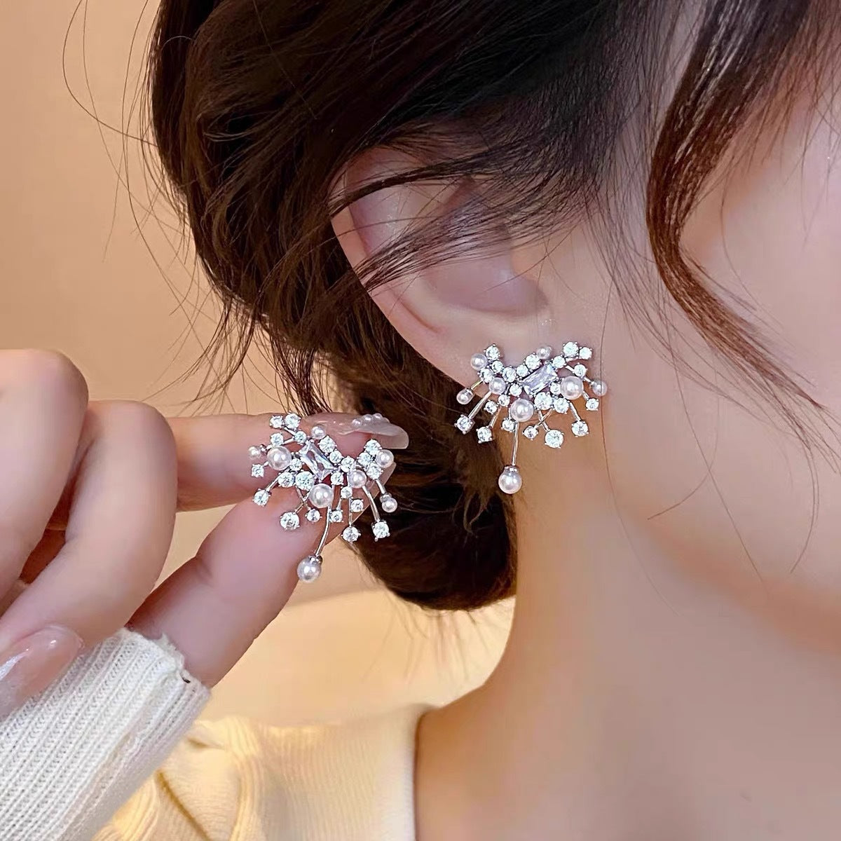 Pearl Stud Earrings | Alloy Geometric Gold