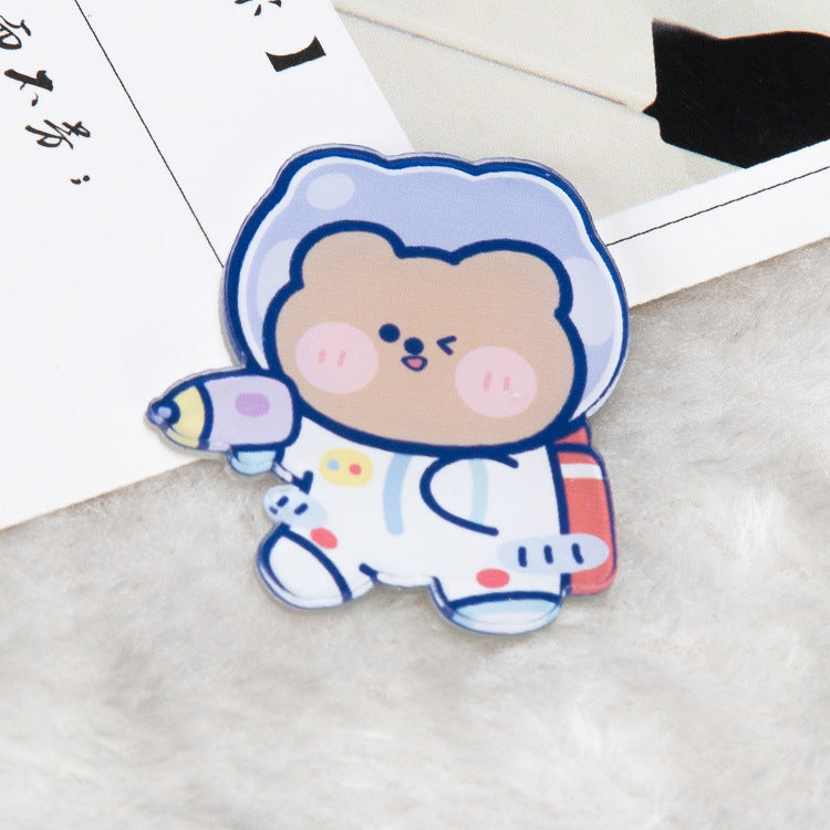 Cartoon Acrylic Astronaut Brooch | Spaceman Badge Bag Pendant
