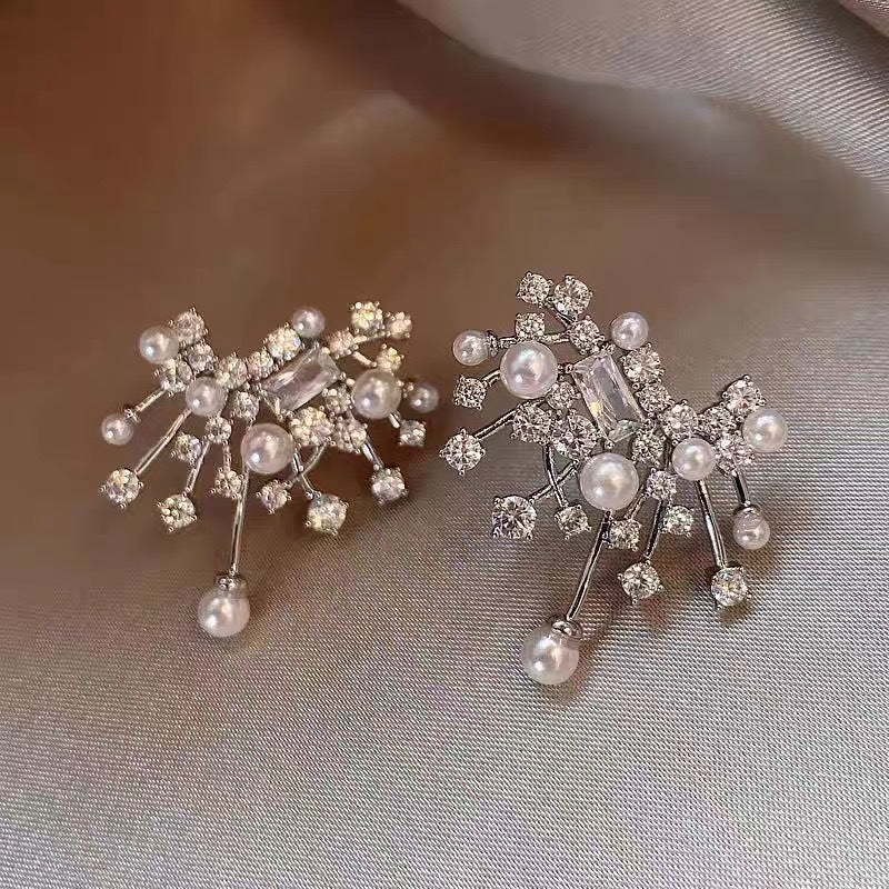 Pearl Stud Earrings | Alloy Geometric Gold