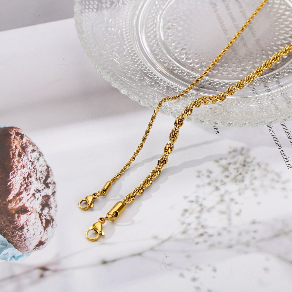 Stainless Steel 18K Cuban Chain Bracelet | Hemp Flower Design