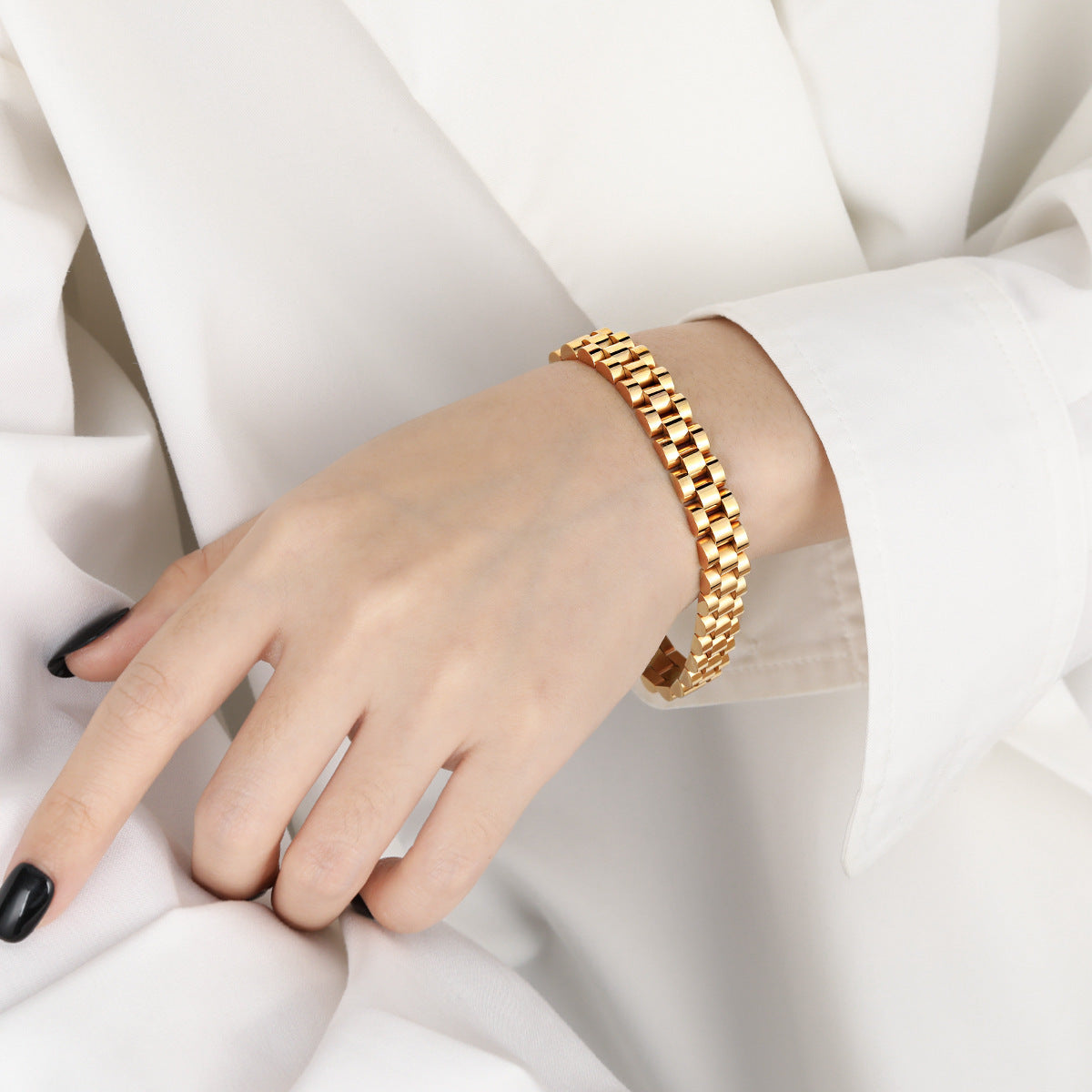 Cuban Link Watch Chain Bracelet for Women in Titanium Steel