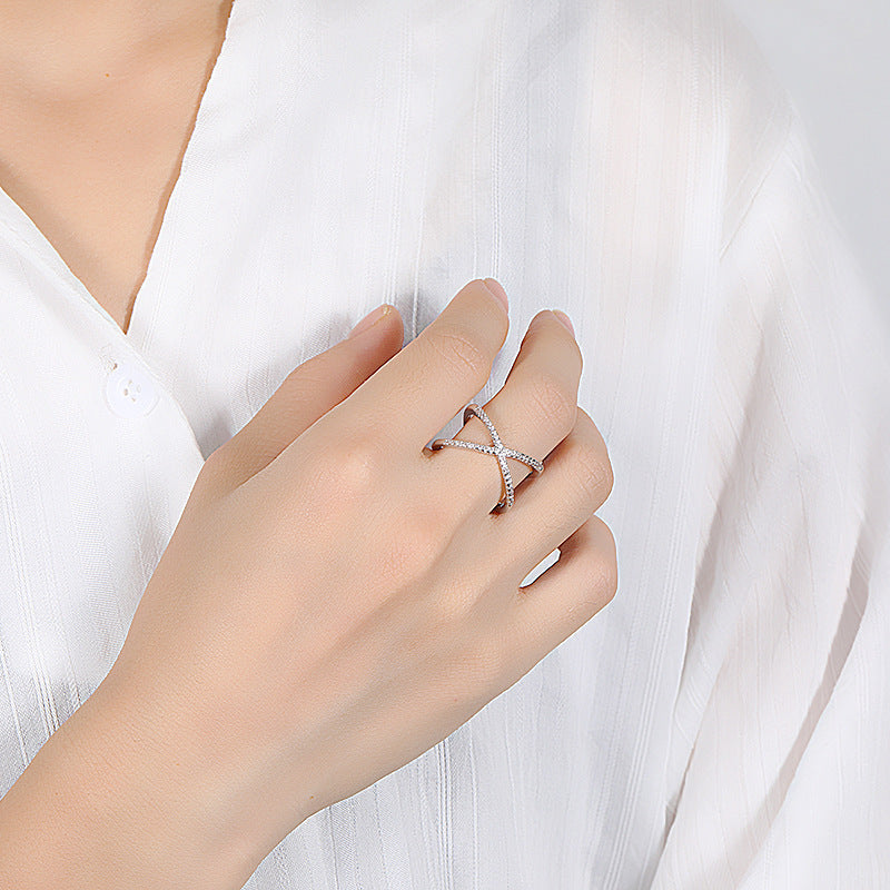 Micro Set Ring | Copper Unisex White Gold Rose Gold Sizes 6–10