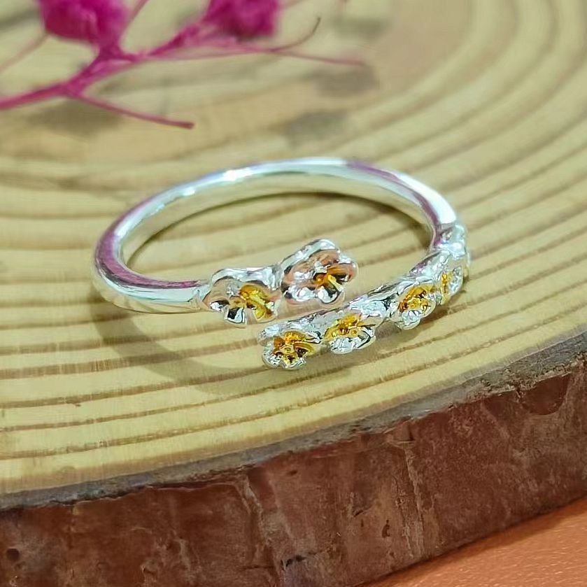 Camellia Open Ring for Women | Adjustable Zinc Alloy