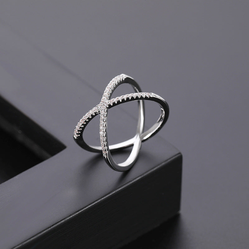 Micro Set Ring | Copper Unisex White Gold Rose Gold Sizes 6–10