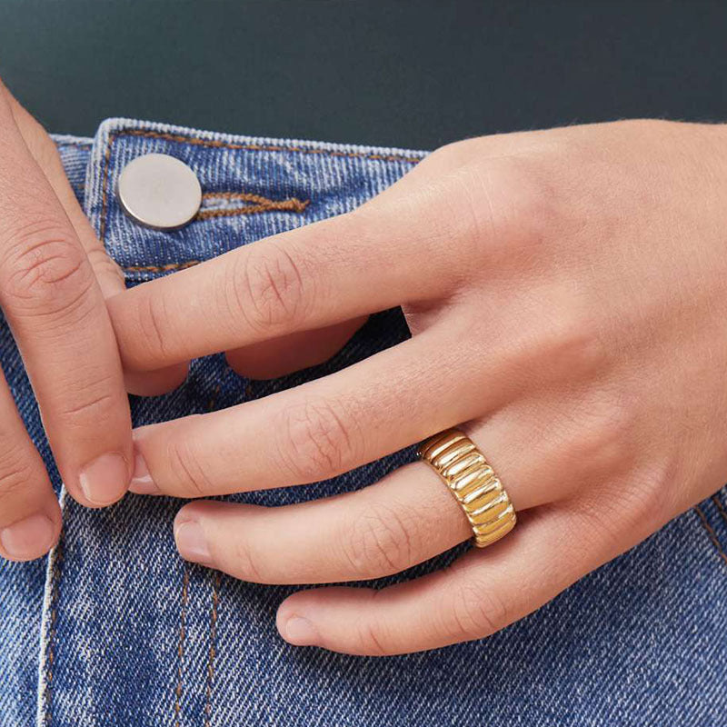 Fettuccine Croissant Ring | Gold Titanium Steel Silver Alloy