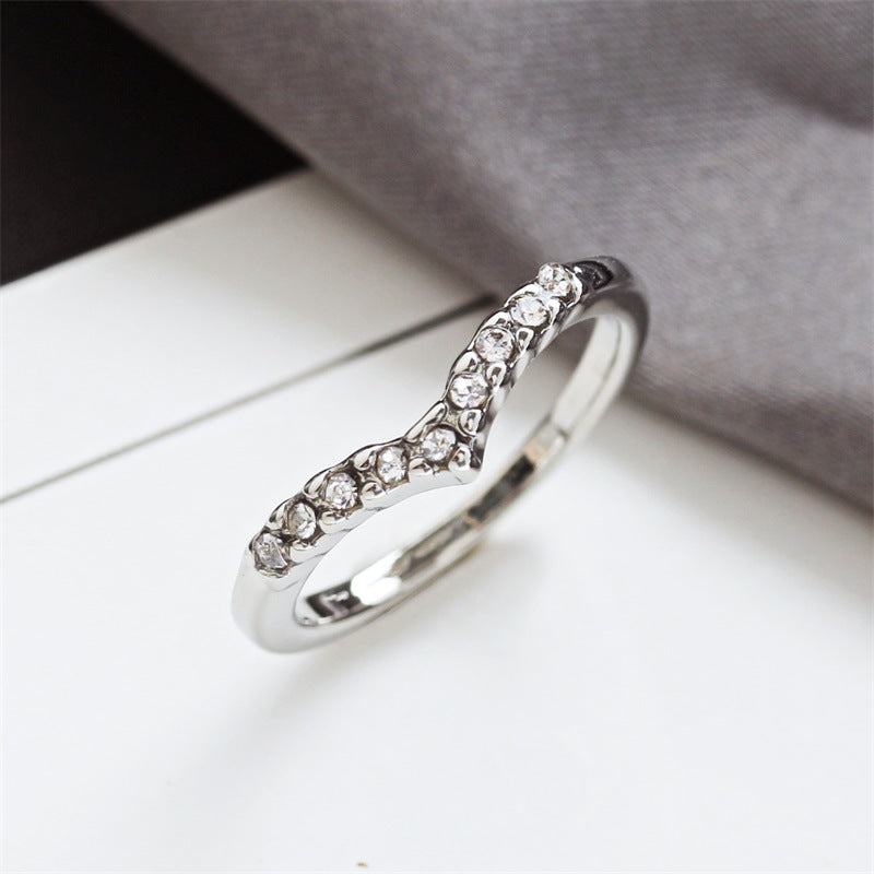 V-Shaped Diamond Ring | Alloy Gold Silver Unique Design