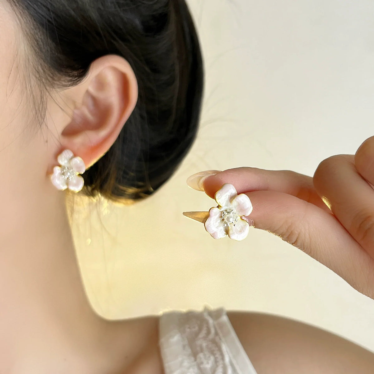 925 Sterling Silver Bow Knot Ear Clip for Women — No Piercing