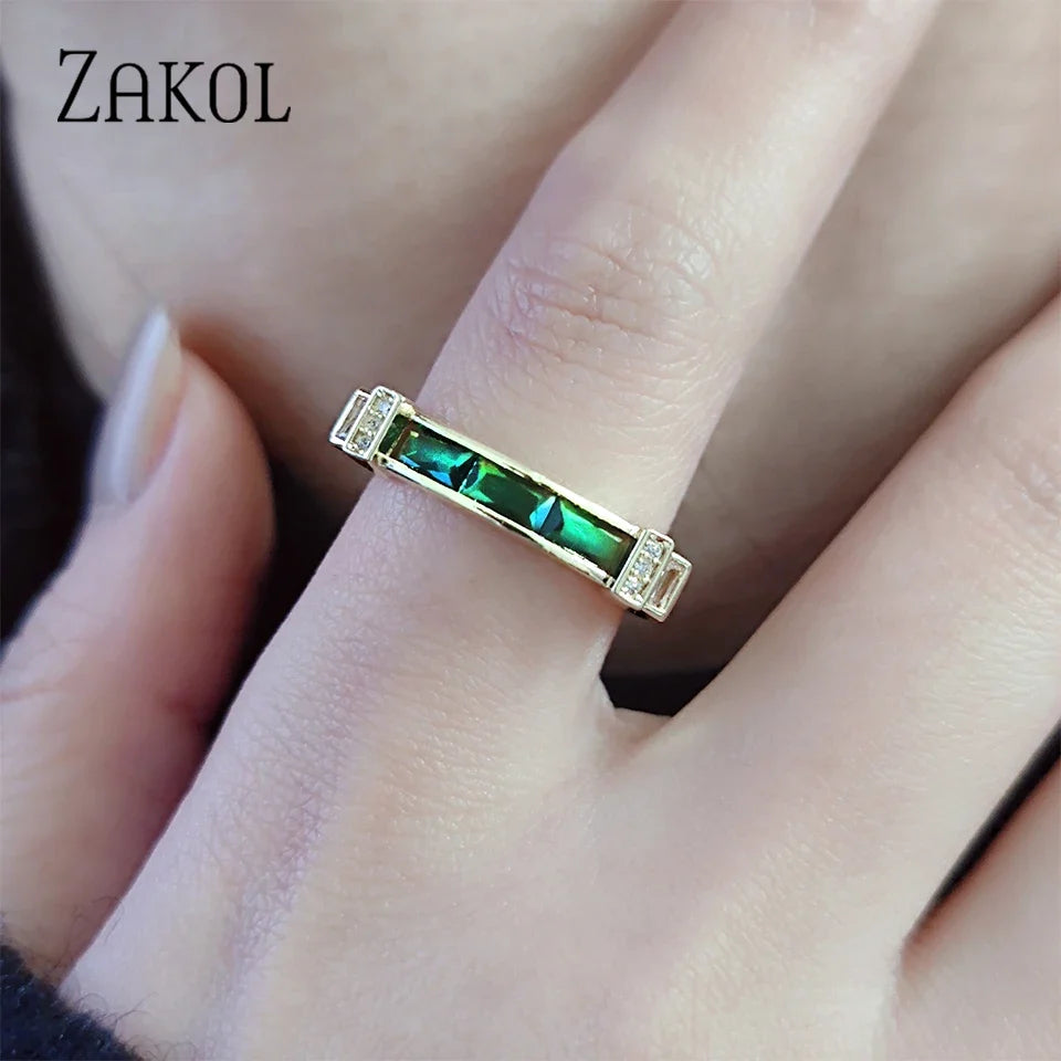 Baguette Cubic Zirconia Ring in 18K Gold for Women