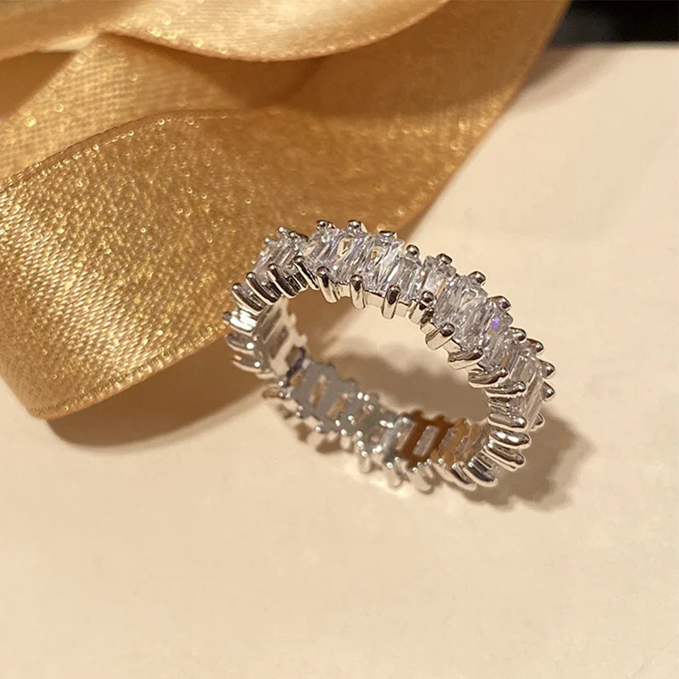 Baguette Cubic Zirconia Ring in 18K Gold for Women