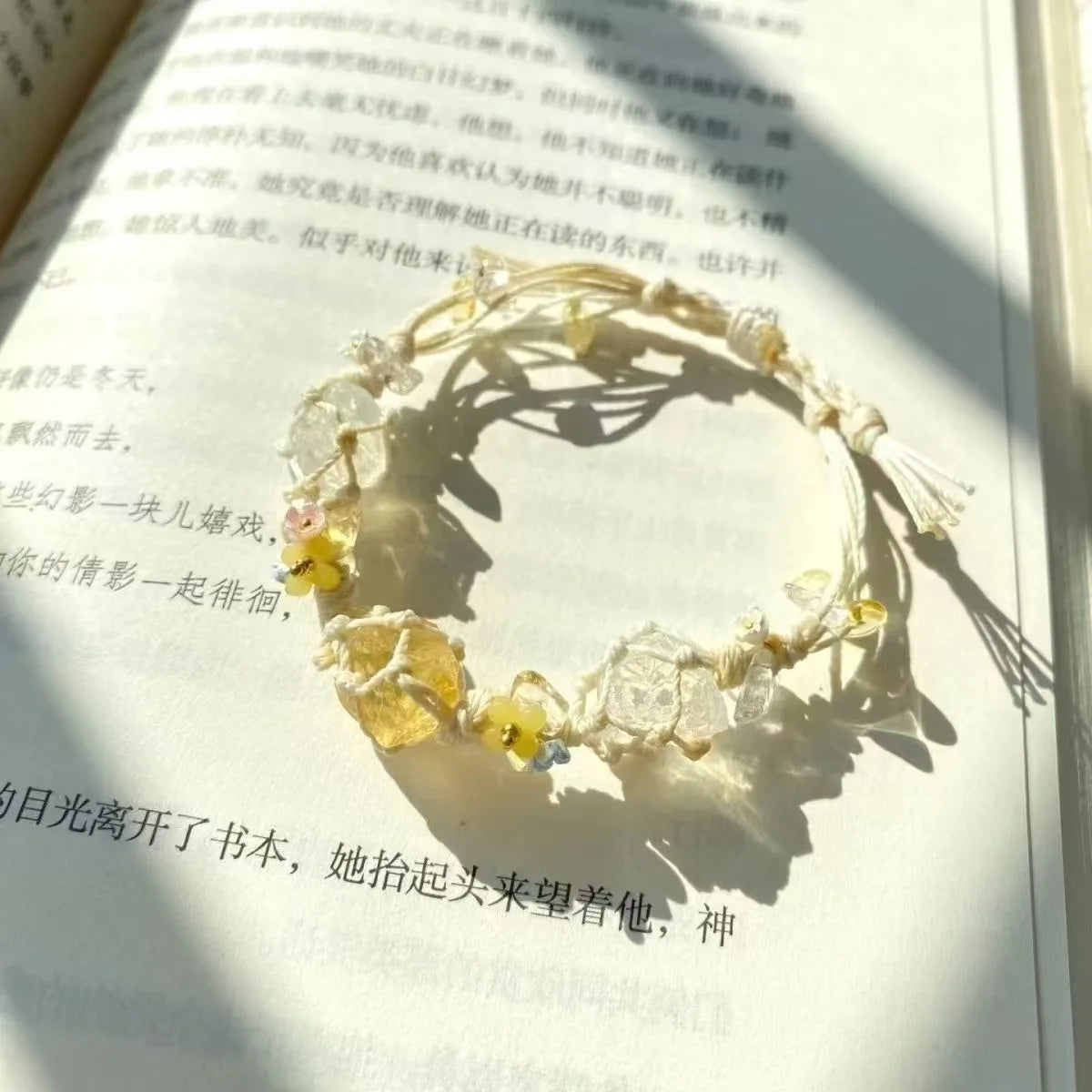 Handwoven Pebble Wreath Crystal Bracelet for Women | Best Friend Gift