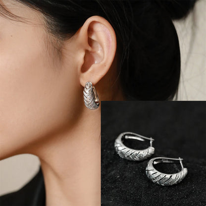 925 Sterling Silver Bow Knot Ear Clip for Women — No Piercing