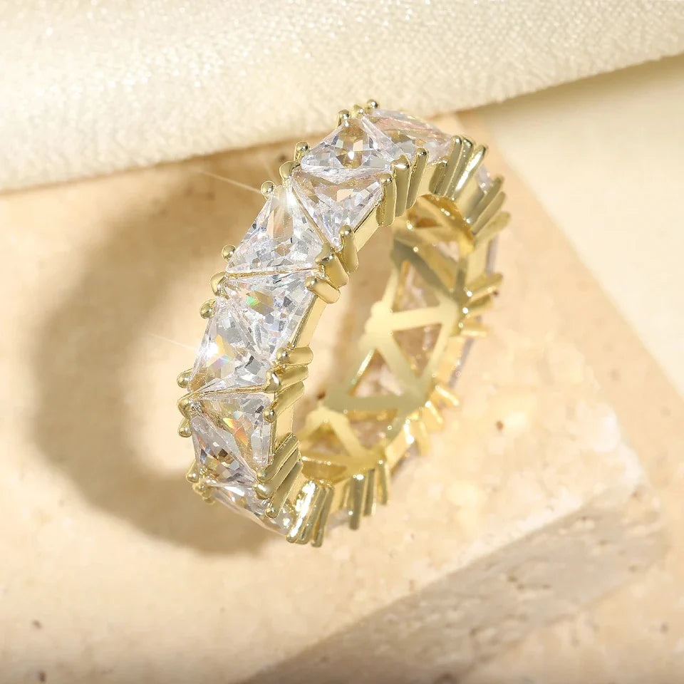 Baguette Cubic Zirconia Ring in 18K Gold for Women