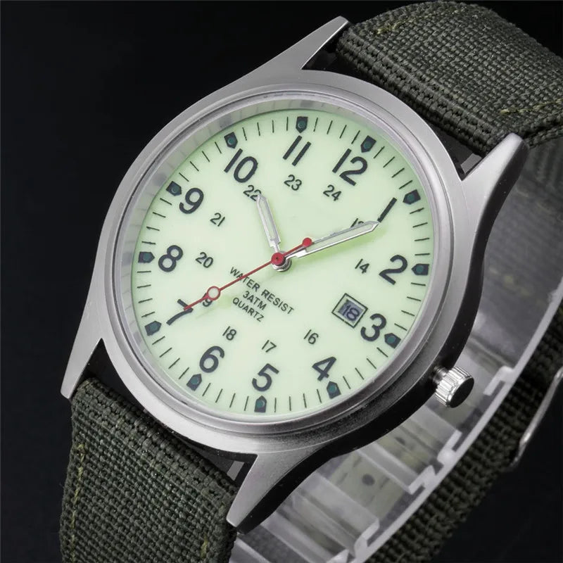 Men's Casual Quartz Watch with Silicone Strap