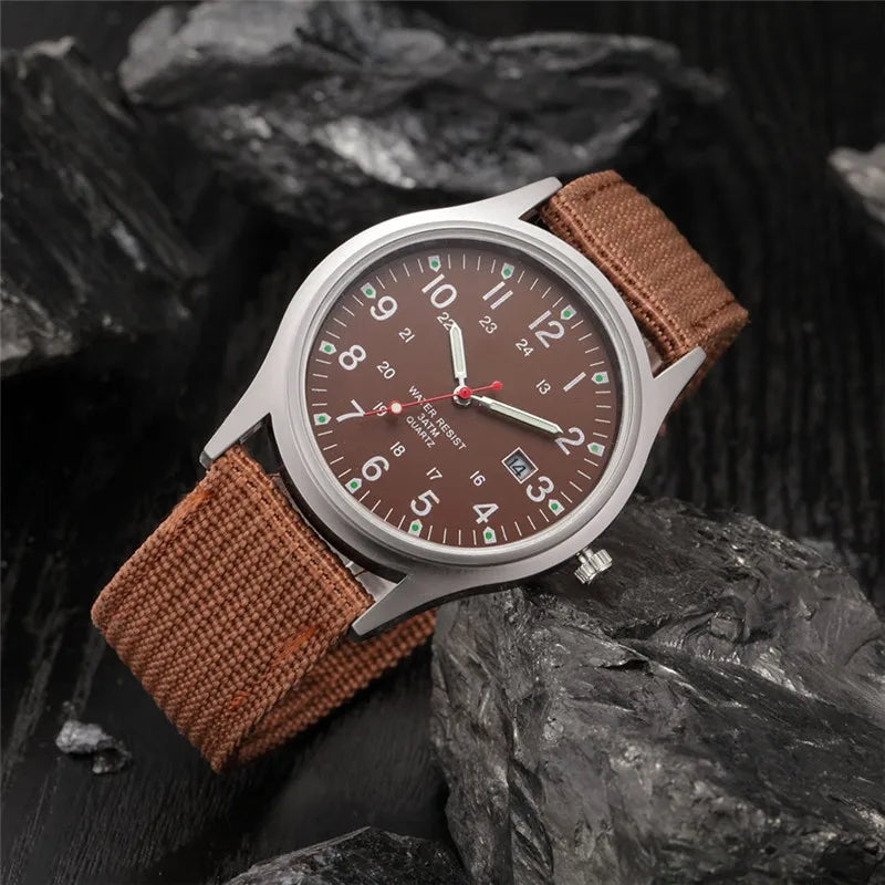 Men's Casual Quartz Watch with Silicone Strap