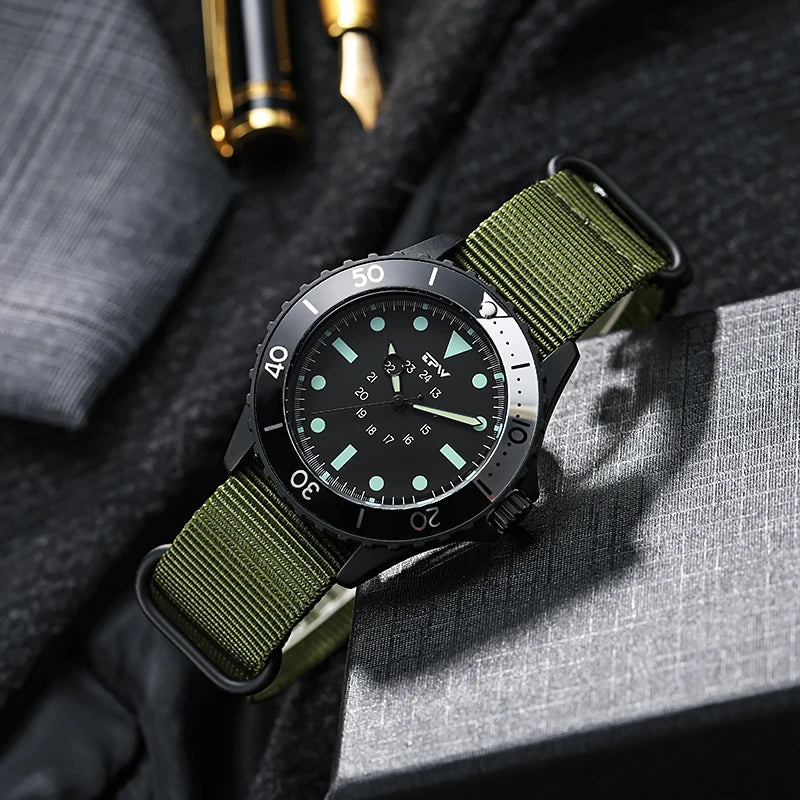 Diver-Inspired Quartz Field Watch