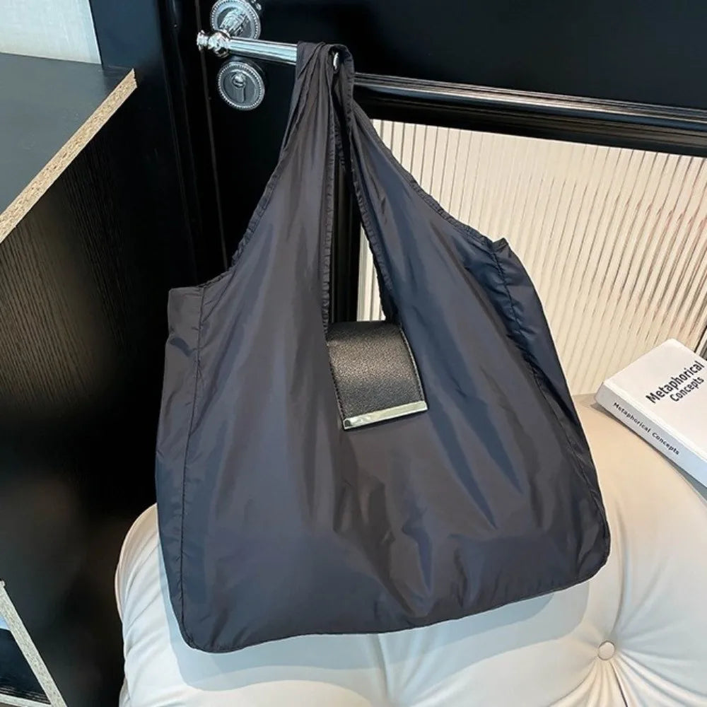 Zip-Top Keychain Tote Bag for Women
