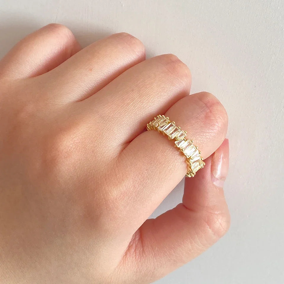 Baguette Cubic Zirconia Ring in 18K Gold for Women