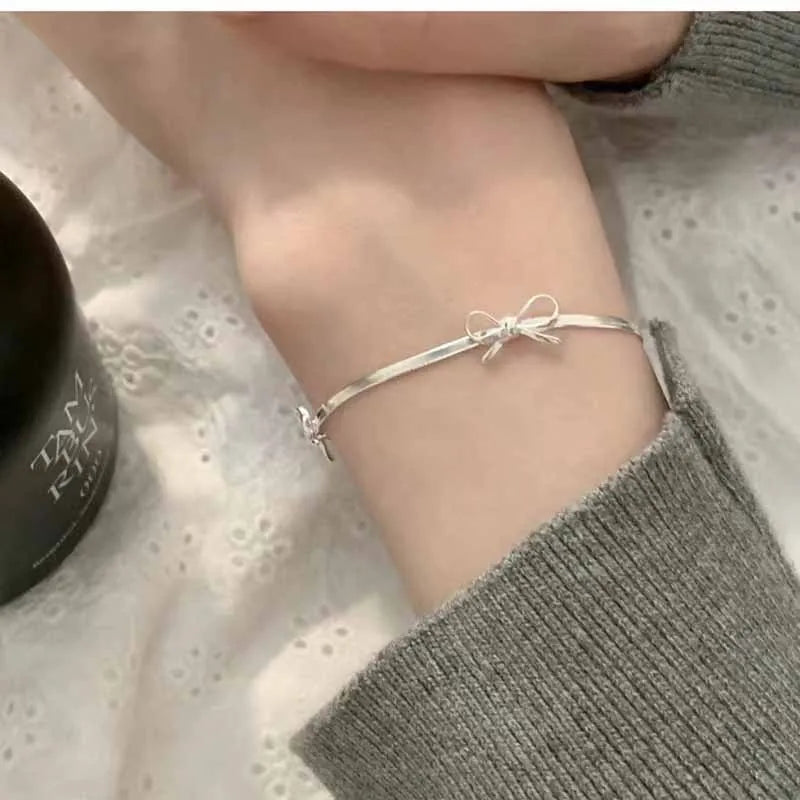 925 Sterling Silver Bow Charm Bracelet for Women