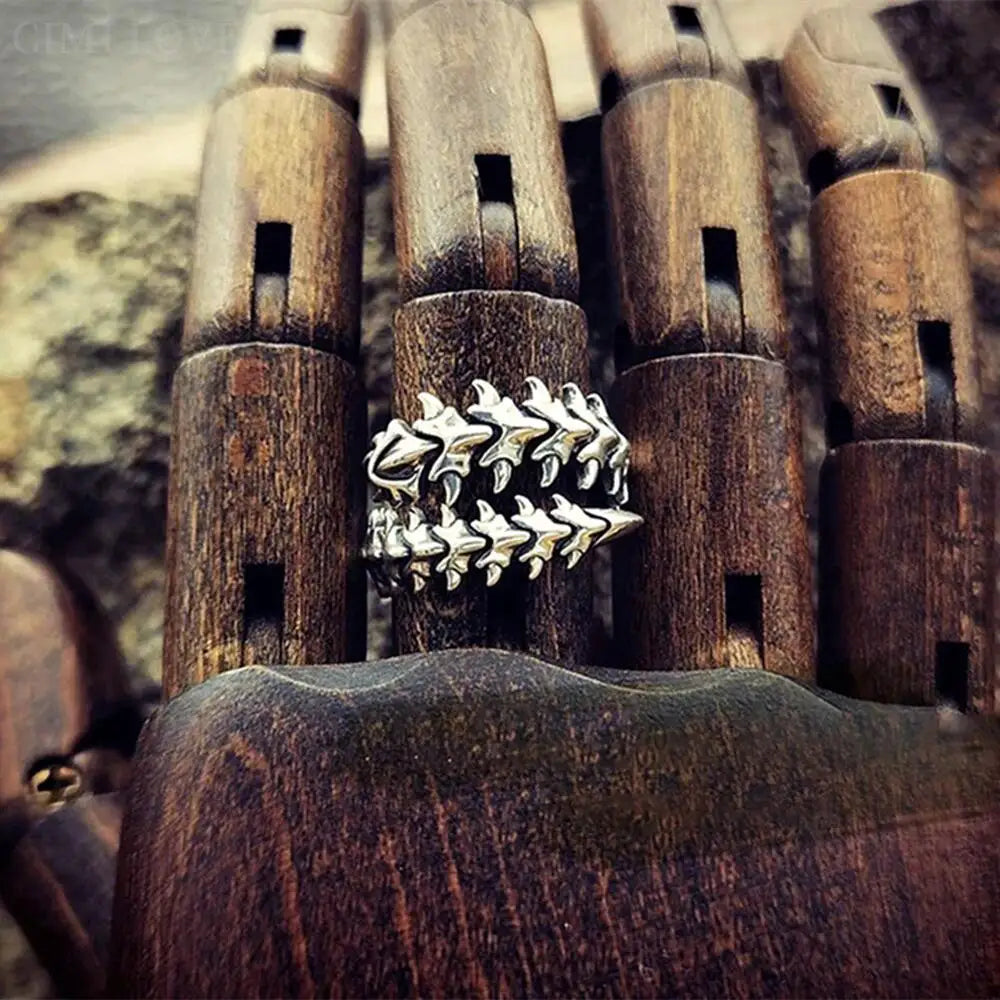 Adjustable Centipede Ring in Zinc Alloy