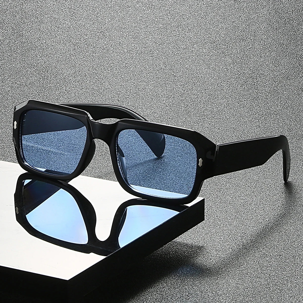 Retro Rectangle Fashion Glasses