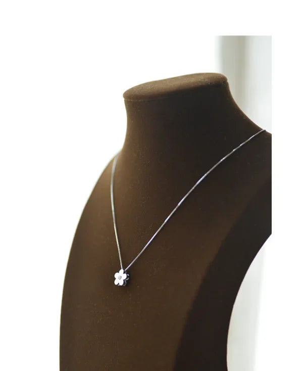 925 Sterling Silver Flower Pendant Necklace for Women