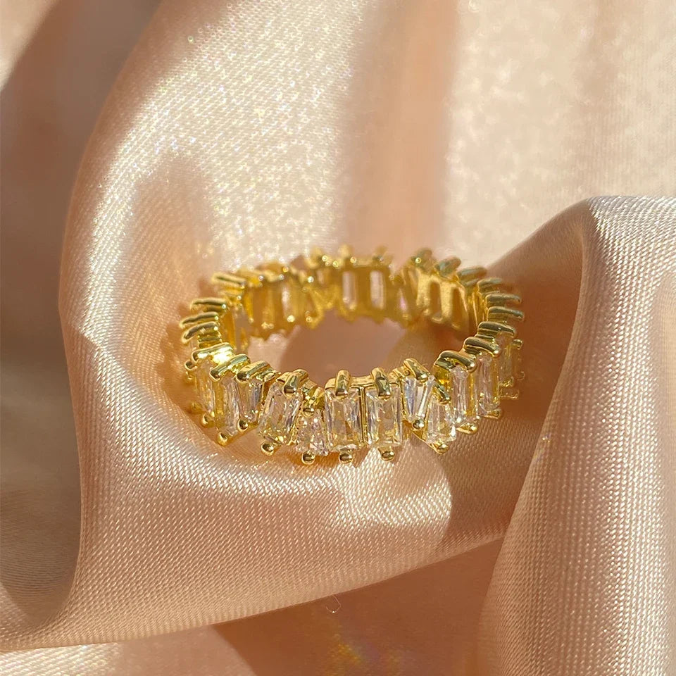 Baguette Cubic Zirconia Ring in 18K Gold for Women