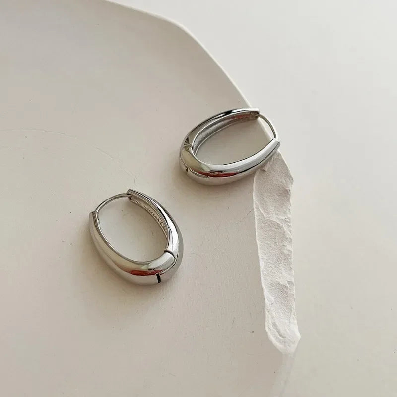 Vintage Smooth Metal Hoop Earrings for Women