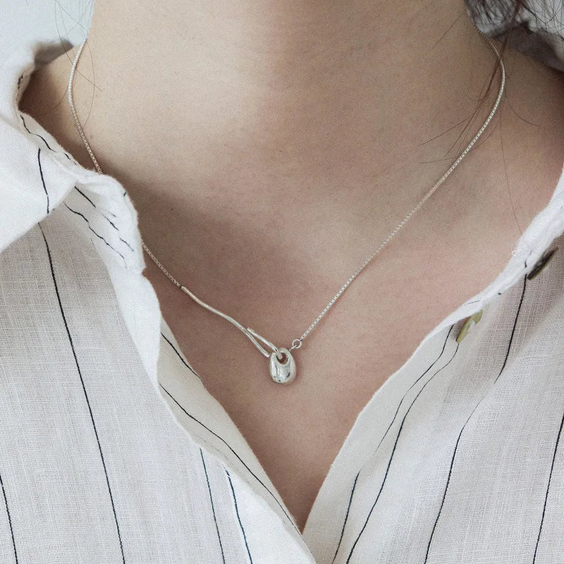 925 Sterling Silver Heart Pendant Adjustable Choker Necklace for Women