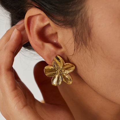 3D Five-Petal Flower Necklace and Earrings Set for Women