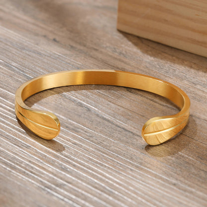 Titanium Steel Fashion Bracelet for Men and Women