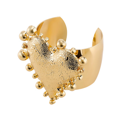 Retro Big Love Glossy Bracelet in Gold and White Gold